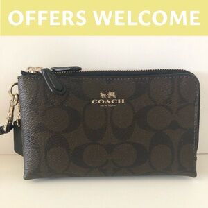 Coach Signature Double Corner Zip Wristlet